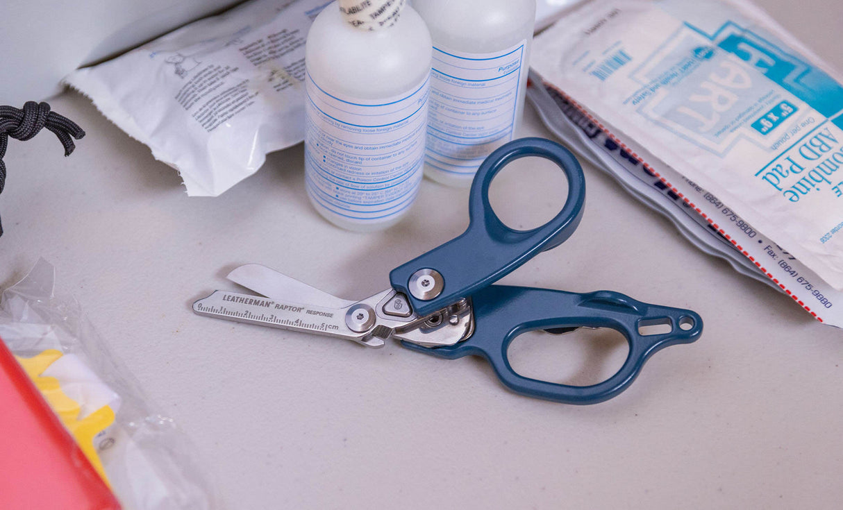 Translation missing: en.raptor response on a desk