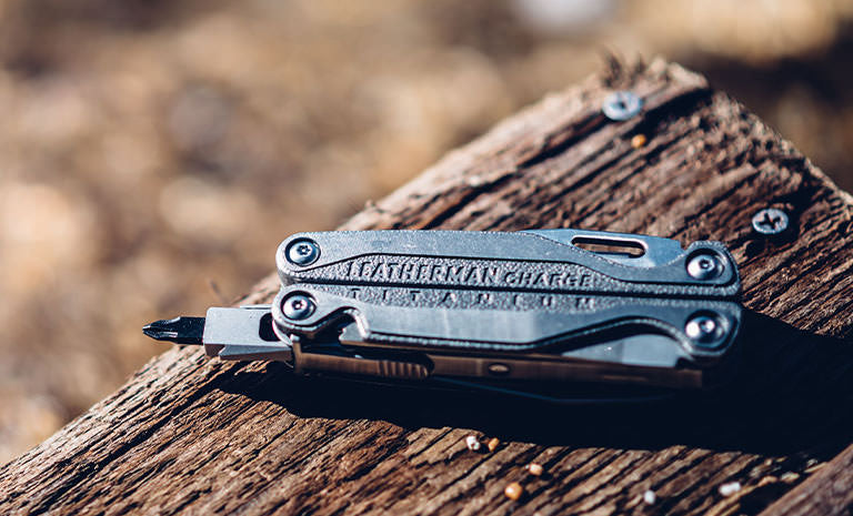 レザーマンLEATHERMAN CHAREGE TTI Charge+ TTi - Titanium Multi-Tool | Leatherman